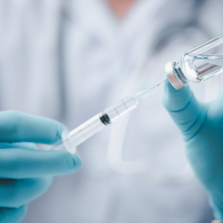 Concept,Fight,Against,Virus,Covid-19,Corona,Virus,,Doctor,Or,Scientist